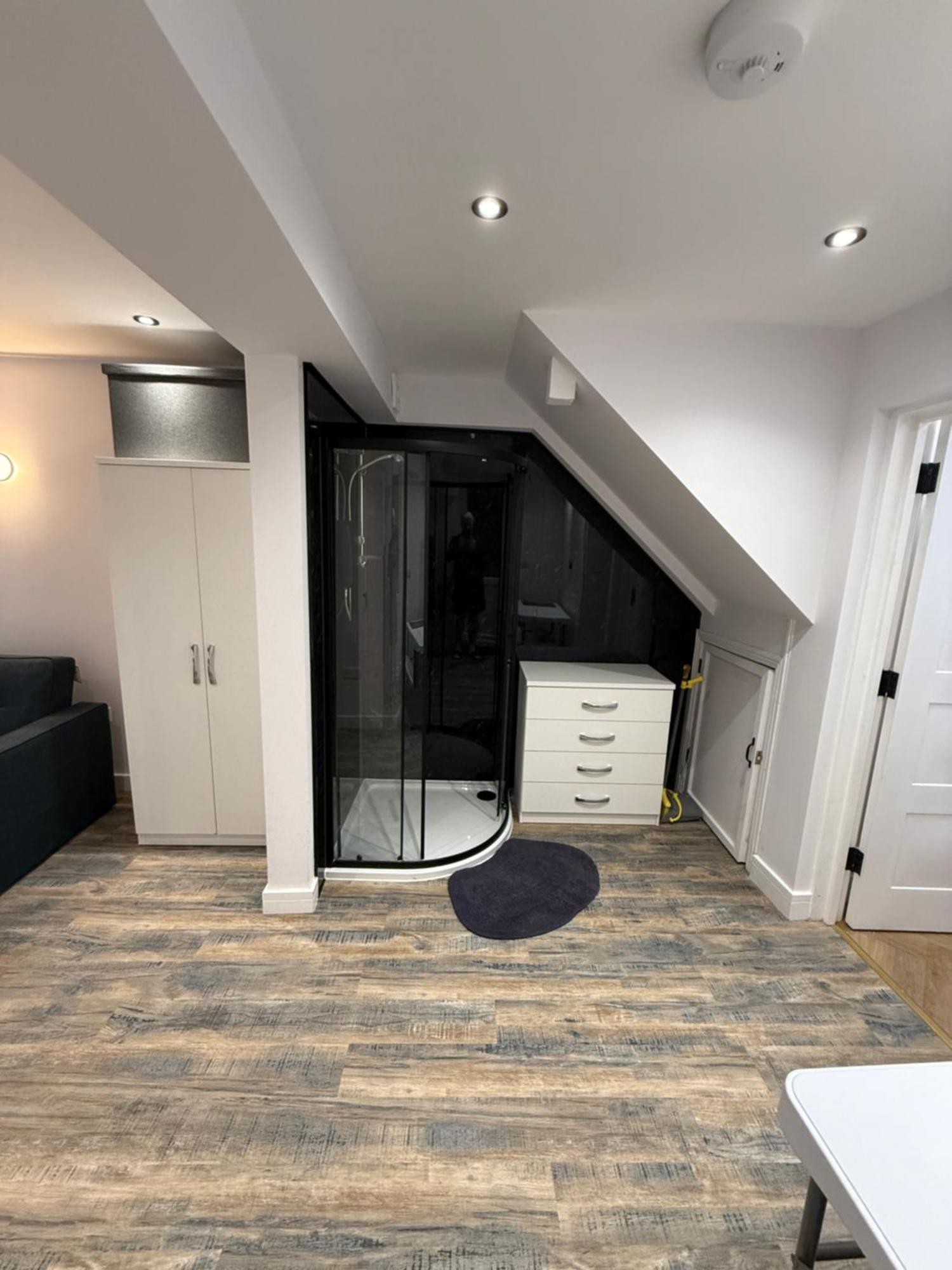 Onsitestays Stylish Sleeps 2 Londra